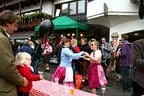 Knoedeltisch St. Johann Bild 34